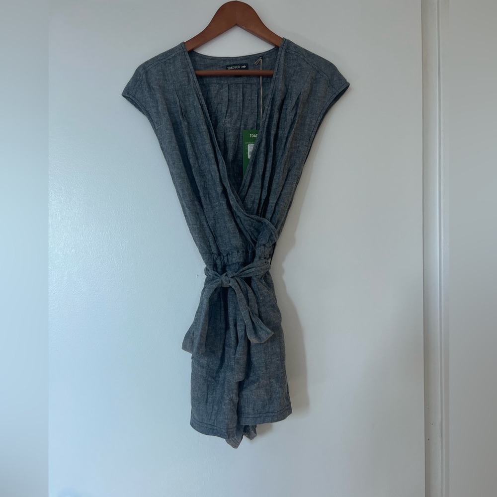Hemp shorts jumpsuit, with pockets! Never worn. With tags.